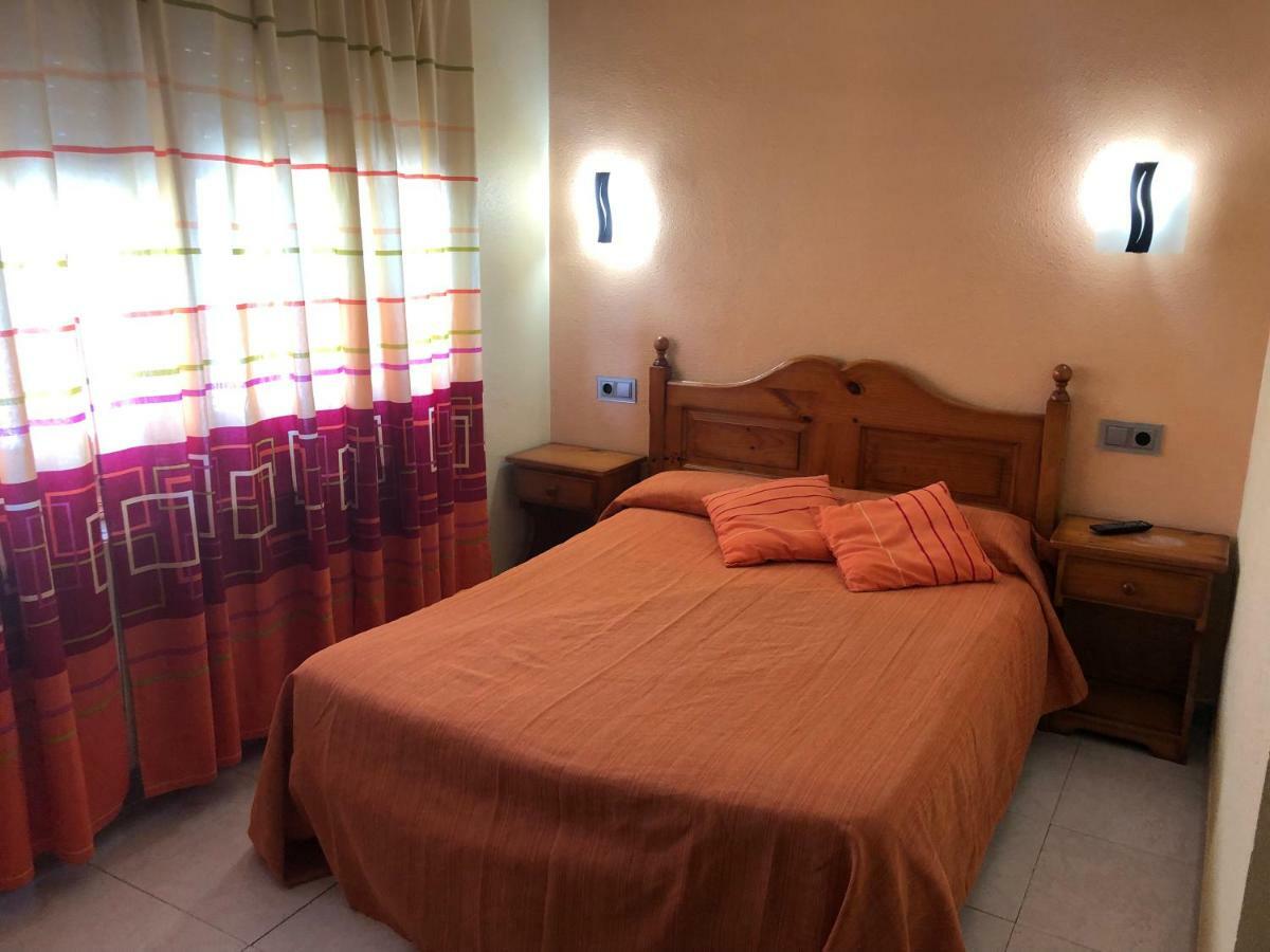 Hostal La Parrilla Monegros II Bujaraloz Buitenkant foto